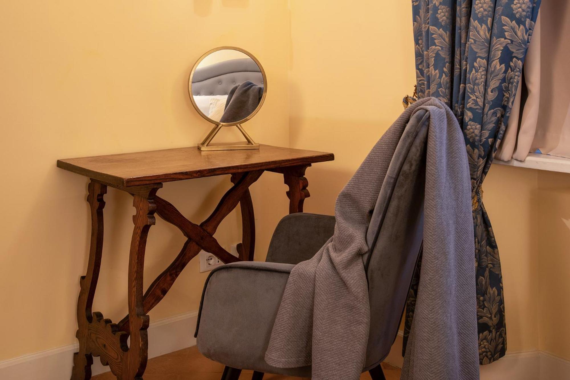 Apartamento Residenza Sinibaldi - Xvii Century Experience